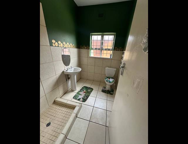 65M² BUSINESS TO LET IN PIETERMARITZBURG CENTRAL
